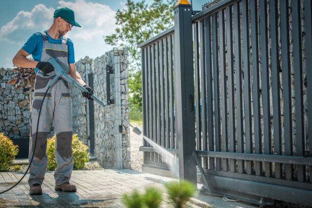 Best Driveway Pressure Washing  in Willows, CA